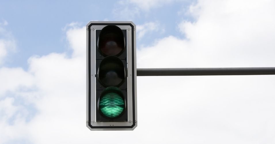 semáforo de trânsito - yoast como usar
